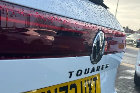 FN73UXT Volkswagen Touareg 3.0 V6 TDI 4Motion 286 Black Edition 5dr Tip Auto Thumbnail #27