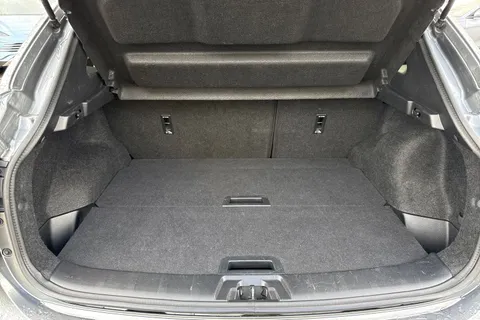 MA67TBZ Nissan Qashqai 1.2 DIG-T N-Connecta Euro 6 (s/s) 5dr Thumbnail #10