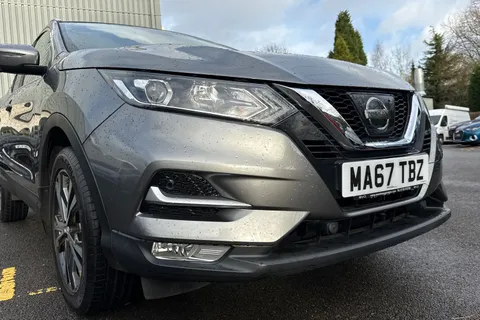 MA67TBZ Nissan Qashqai 1.2 DIG-T N-Connecta Euro 6 (s/s) 5dr Thumbnail #26