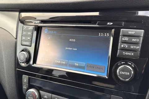 MA67TBZ Nissan Qashqai 1.2 DIG-T N-Connecta Euro 6 (s/s) 5dr Thumbnail #49