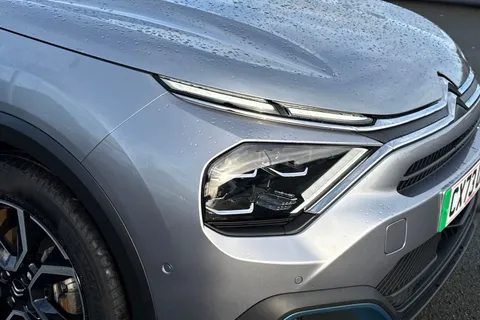 CX73UEC Citroën E-C4 X 50kWh Shine Plus Fastback Auto 4dr (7.4kW Charger) Thumbnail #8