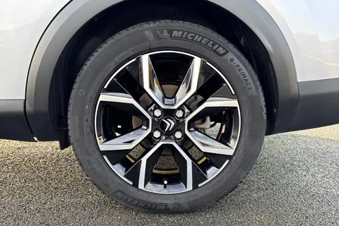 CX73UEC Citroën E-C4 X 50kWh Shine Plus Fastback Auto 4dr (7.4kW Charger) Thumbnail #11