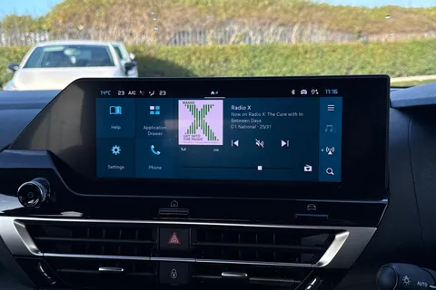 CX73UEC Citroën E-C4 X 50kWh Shine Plus Fastback Auto 4dr (7.4kW Charger) Thumbnail #16