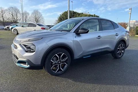 CX73UEC Citroën E-C4 X 50kWh Shine Plus Fastback Auto 4dr (7.4kW Charger) Thumbnail #28