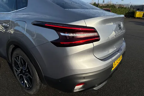 CX73UEC Citroën E-C4 X 50kWh Shine Plus Fastback Auto 4dr (7.4kW Charger) Thumbnail #31