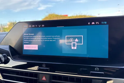 CX73UEC Citroën E-C4 X 50kWh Shine Plus Fastback Auto 4dr (7.4kW Charger) Thumbnail #49