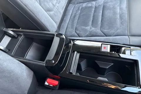 CX73UEC Citroën E-C4 X 50kWh Shine Plus Fastback Auto 4dr (7.4kW Charger) Thumbnail #59