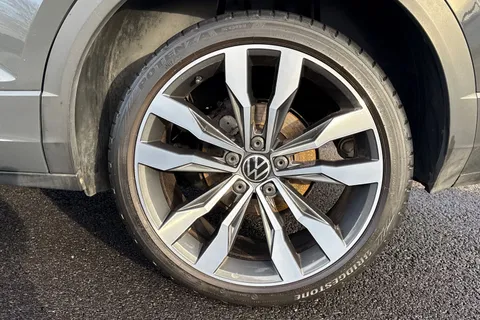 ML21OXG Volkswagen T-Roc 1.5 TSI EVO R-Line 5dr Thumbnail #6