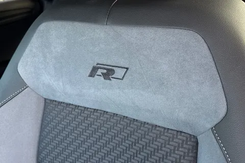 ML21OXG Volkswagen T-Roc 1.5 TSI EVO R-Line 5dr Thumbnail #31