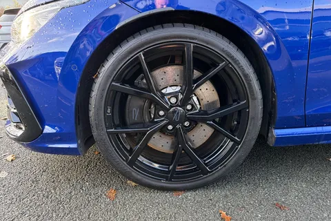 KN25FCC Volkswagen Golf 2.0 TSI 333 R Black Edition 4Motion 5dr DSG | Pan Roof | Area View Camera Thumbnail #12