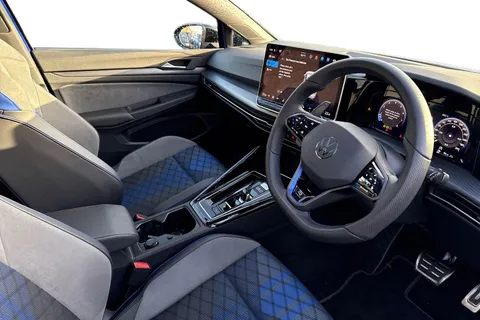 KN25FCC Volkswagen Golf 2.0 TSI 333 R Black Edition 4Motion 5dr DSG | Pan Roof | Area View Camera Thumbnail #13