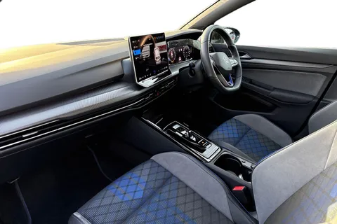 KN25FCC Volkswagen Golf 2.0 TSI 333 R Black Edition 4Motion 5dr DSG | Pan Roof | Area View Camera Thumbnail #14