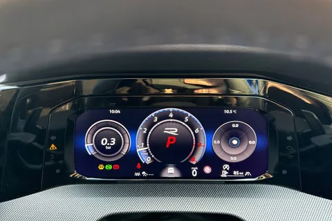 KN25FCC Volkswagen Golf 2.0 TSI 333 R Black Edition 4Motion 5dr DSG | Pan Roof | Area View Camera Thumbnail #25