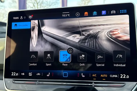 KN25FCC Volkswagen Golf 2.0 TSI 333 R Black Edition 4Motion 5dr DSG | Pan Roof | Area View Camera Thumbnail #30