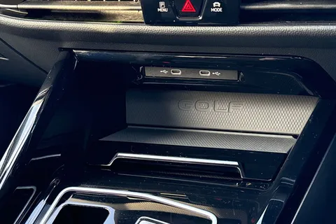 KN25FCC Volkswagen Golf 2.0 TSI 333 R Black Edition 4Motion 5dr DSG | Pan Roof | Area View Camera Thumbnail #36