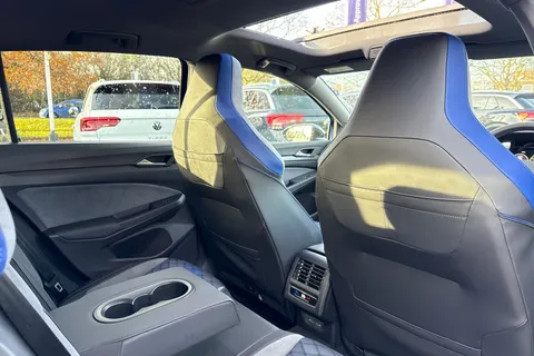 KN25FCC Volkswagen Golf 2.0 TSI 333 R Black Edition 4Motion 5dr DSG | Pan Roof | Area View Camera Thumbnail #38