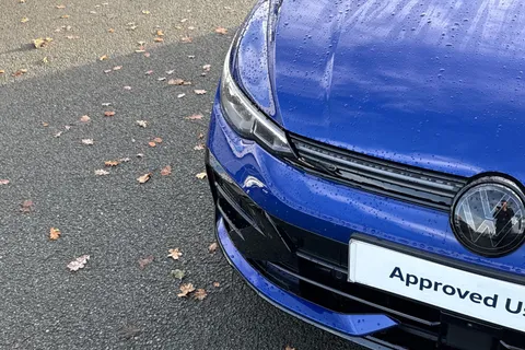 KN25FCC Volkswagen Golf 2.0 TSI 333 R Black Edition 4Motion 5dr DSG | Pan Roof | Area View Camera Thumbnail #40