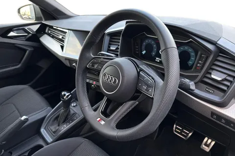 DN25HRA Audi A1 S line 30 TFSI  116 PS S tronic Thumbnail #14