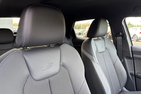 DN25HRA Audi A1 S line 30 TFSI  116 PS S tronic Thumbnail #24