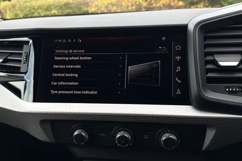 DN25HRA Audi A1 S line 30 TFSI  116 PS S tronic Thumbnail #34