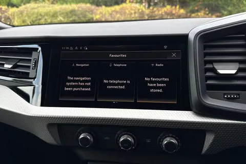 DN25HRA Audi A1 S line 30 TFSI  116 PS S tronic Thumbnail #35