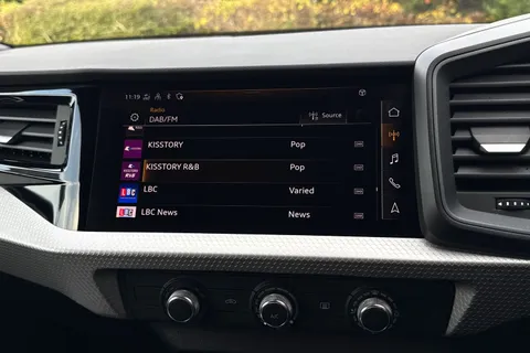 DN25HRA Audi A1 S line 30 TFSI  116 PS S tronic Thumbnail #39