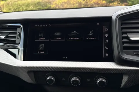 DN25HRA Audi A1 S line 30 TFSI  116 PS S tronic Thumbnail #40