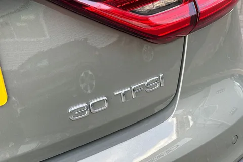 DN25HRA Audi A1 S line 30 TFSI  116 PS S tronic Thumbnail #48