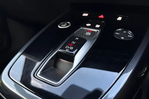 WP23UUA Audi Q4 e-tron Q4  Edition 1 50 e-tron quattro 220,00 kW Thumbnail #50