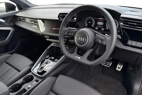 KM25HMC Audi A3 Black Edition 35 TFSI  150 PS S tronic Thumbnail #7