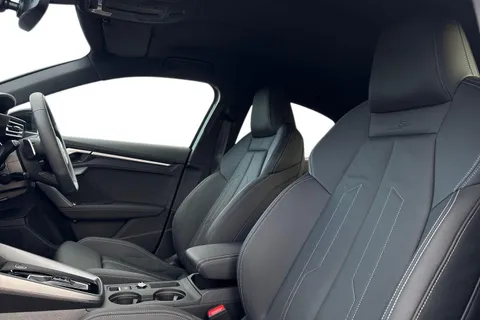 KM25HMC Audi A3 Black Edition 35 TFSI  150 PS S tronic Thumbnail #10