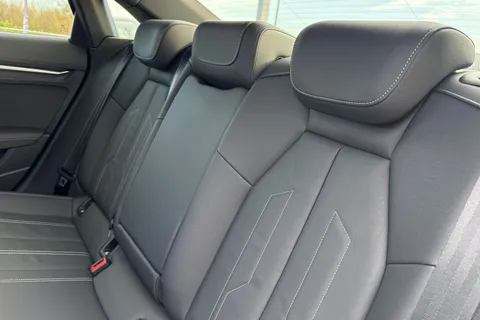 KM25HMC Audi A3 Black Edition 35 TFSI  150 PS S tronic Thumbnail #13