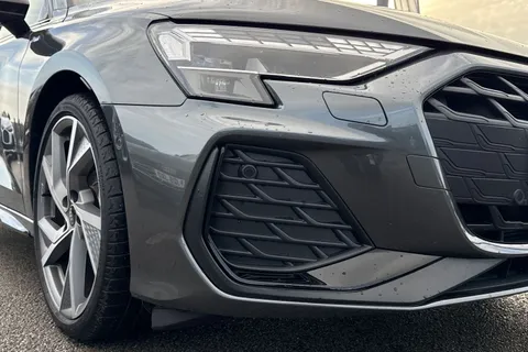 KM25HMC Audi A3 Black Edition 35 TFSI  150 PS S tronic Thumbnail #16