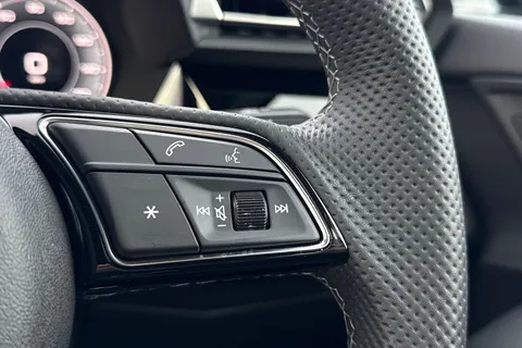 KM25HMC Audi A3 Black Edition 35 TFSI  150 PS S tronic Thumbnail #36