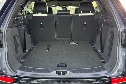 KS74NRY Land Rover Discovery Sport 2.0 D200 Dynamic HSE 5dr Thumbnail #11