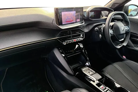 DC73LWV PEUGEOT 2008 1.2 PureTech GT EAT Euro 6 (s/s) 5dr Thumbnail #8