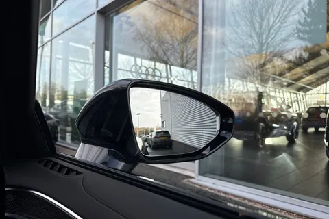 RK73LDD Audi S8 Black Edition TFSI 571 PS tiptronic Thumbnail #21