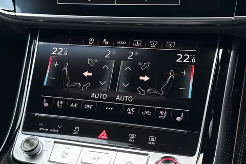 RK73LDD Audi S8 Black Edition TFSI 571 PS tiptronic Thumbnail #22