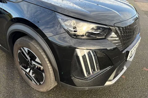 DC73LWV PEUGEOT 2008 1.2 PureTech GT EAT Euro 6 (s/s) 5dr Thumbnail #24