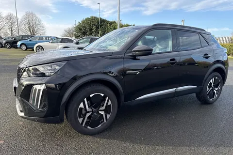 DC73LWV PEUGEOT 2008 1.2 PureTech GT EAT Euro 6 (s/s) 5dr Thumbnail #26