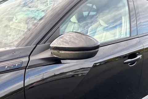 DC73LWV PEUGEOT 2008 1.2 PureTech GT EAT Euro 6 (s/s) 5dr Thumbnail #28