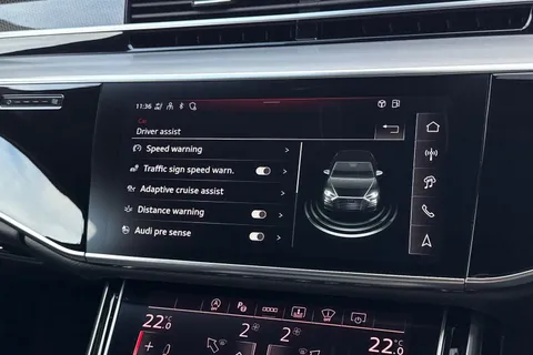 RK73LDD Audi S8 Black Edition TFSI 571 PS tiptronic Thumbnail #35