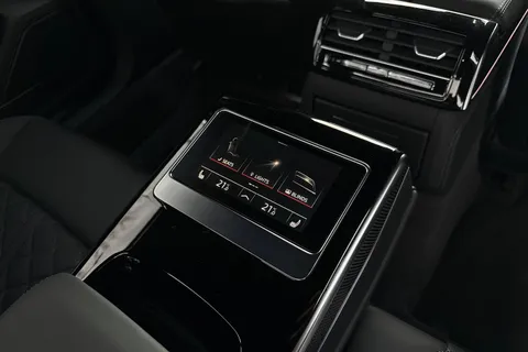 RK73LDD Audi S8 Black Edition TFSI 571 PS tiptronic Thumbnail #58