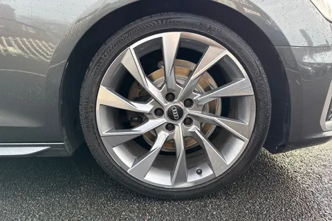 DA20EMF Audi A4 2.0 TFSI 35 S line S Tronic Euro 6 (s/s) 4dr Thumbnail #6