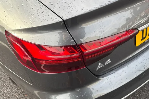 DA20EMF Audi A4 2.0 TFSI 35 S line S Tronic Euro 6 (s/s) 4dr Thumbnail #15