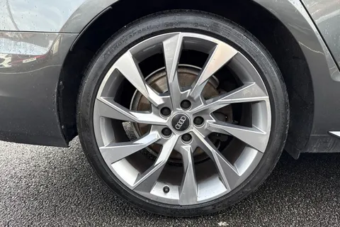 DA20EMF Audi A4 2.0 TFSI 35 S line S Tronic Euro 6 (s/s) 4dr Thumbnail #21