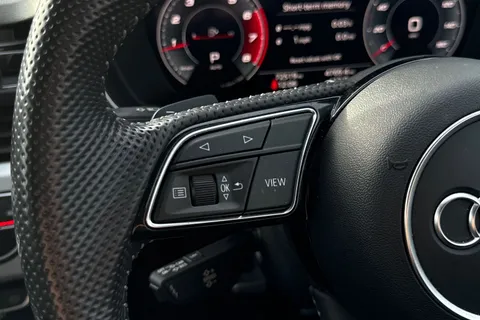 DA20EMF Audi A4 2.0 TFSI 35 S line S Tronic Euro 6 (s/s) 4dr Thumbnail #40