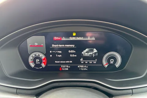 DA20EMF Audi A4 2.0 TFSI 35 S line S Tronic Euro 6 (s/s) 4dr Thumbnail #42