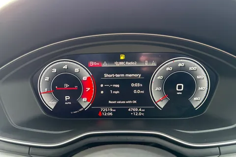 DA20EMF Audi A4 2.0 TFSI 35 S line S Tronic Euro 6 (s/s) 4dr Thumbnail #43