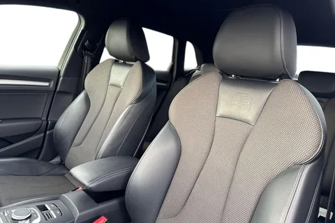 GX69XFY Audi A3 1.0 TFSI 30 Black Edition Sportback Euro 6 (s/s) 5dr Thumbnail #15